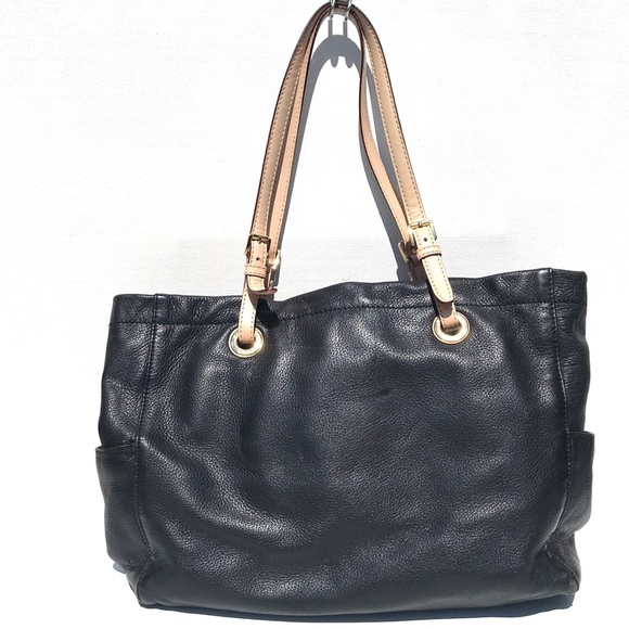 Michael Kors purse black logo fob leather - Picture 2 of 8